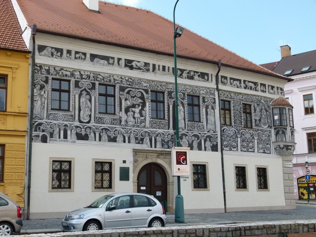 Trebic, an excellent example of Sgraffito, restored Venetian merchants house, now used as Gallery and weddings.