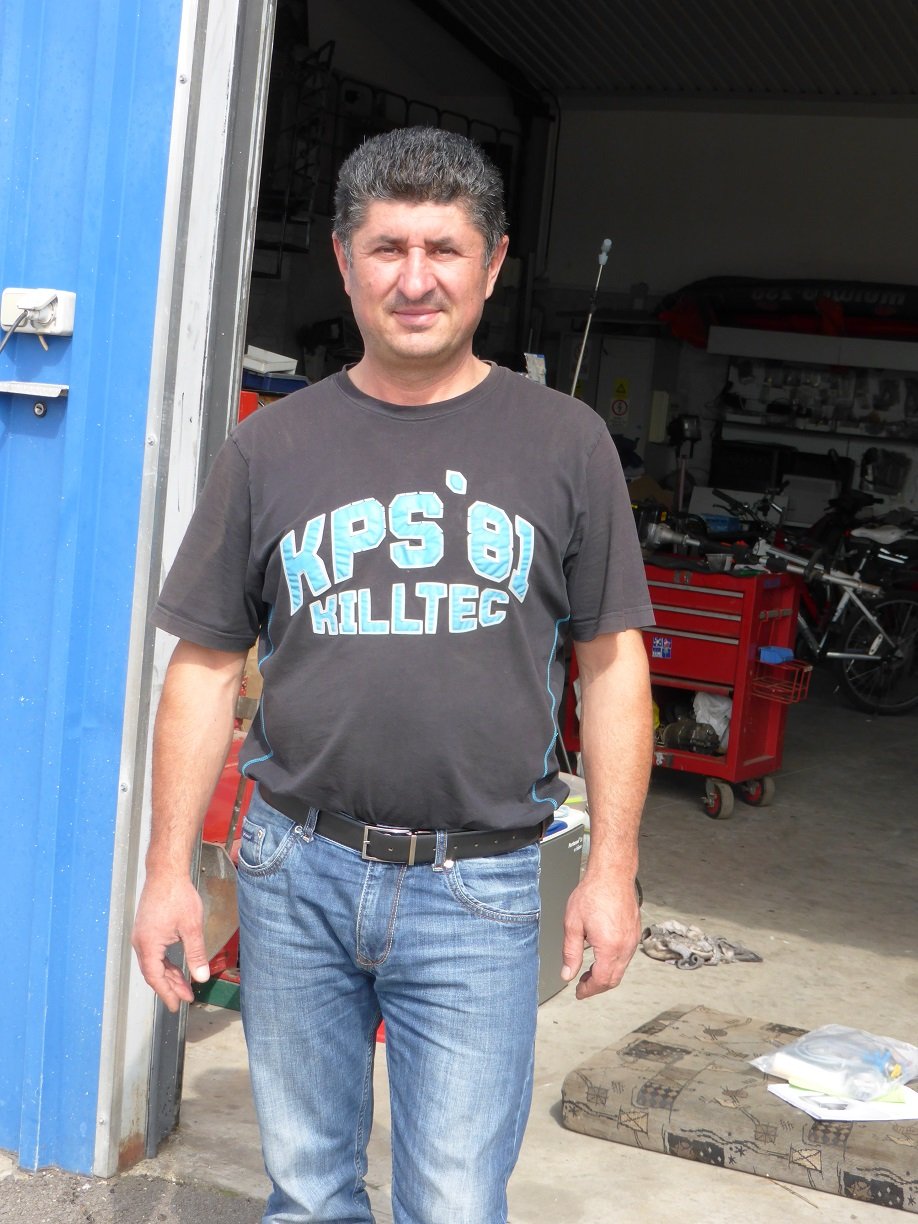 Nicu runs a motorhome\caravan repair shop in Romania. Behind his workshop he has a very nice camping place. He repaired our fridge for a very good price. His service was excellent.