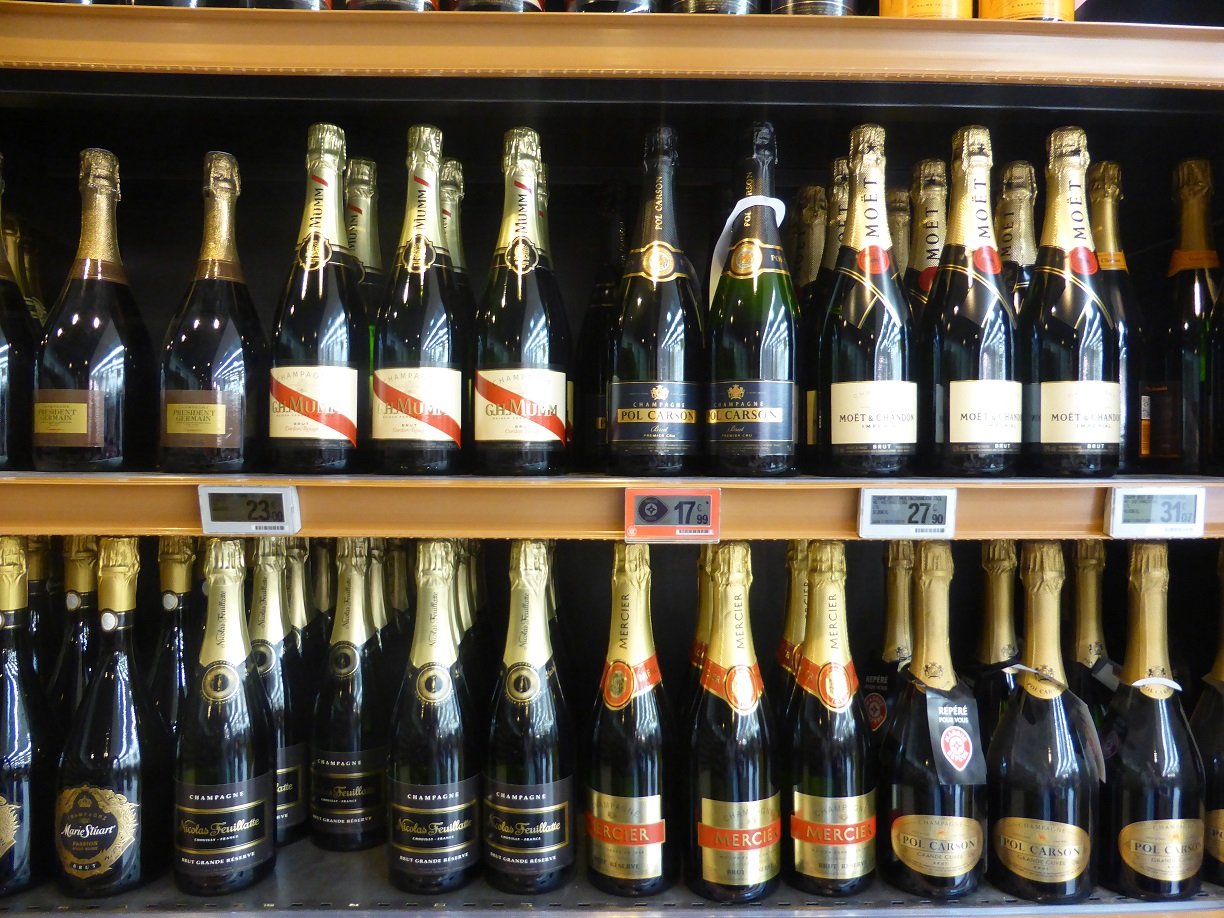 Choices. So many different champagnes to choose from. This was the upmarket shelf at the supermarket.