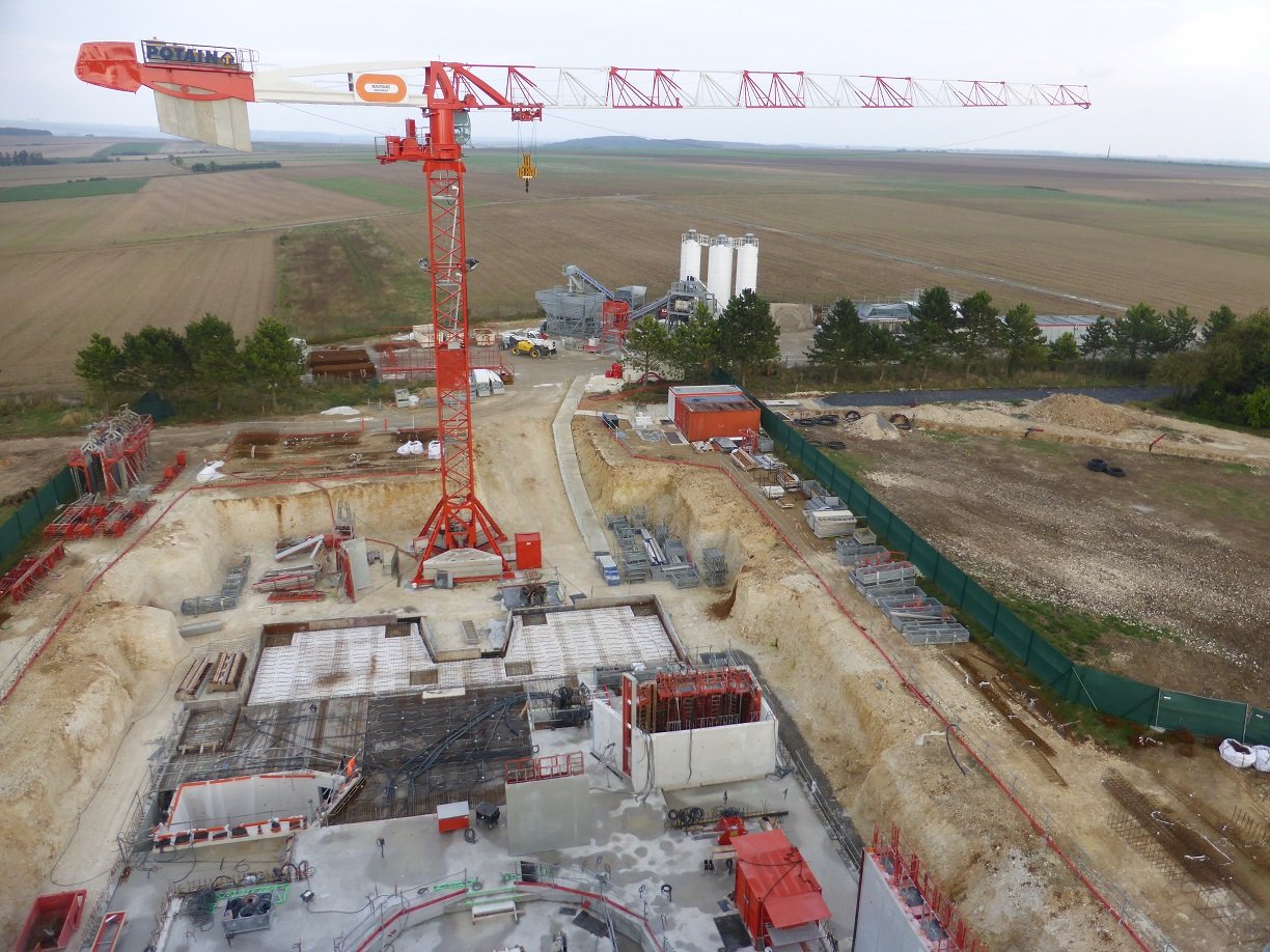 Behind the tower we could see the new center being built. It looks like it will be a very big place.